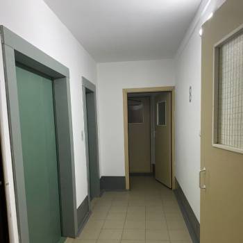 Продается 3-х комнатная квартира, 92 м²