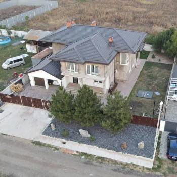 Продается Дом, 400 м²