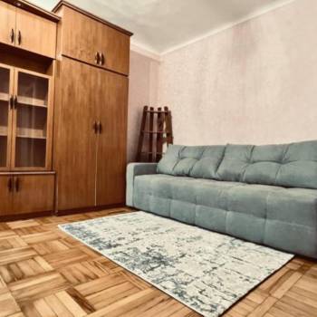 Сдается 1-комнатная квартира, 42 м²