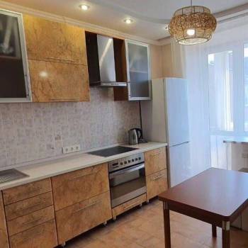 Продается 1-комнатная квартира, 44 м²