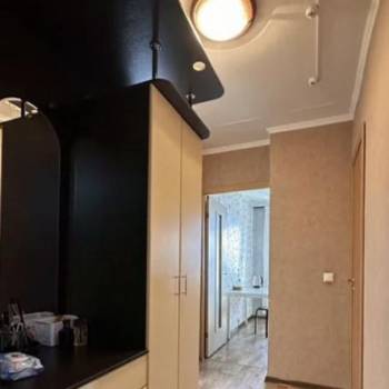 Продается 1-комнатная квартира, 38,3 м²