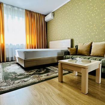 Сдается 1-комнатная квартира, 50 м²
