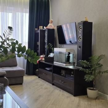 Продается 3-х комнатная квартира, 94 м²