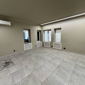 Сдается Нежилое помещение, 65 м²