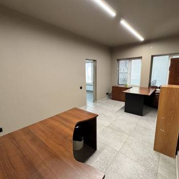 Сдается Нежилое помещение, 65 м²