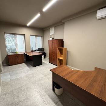 Сдается Нежилое помещение, 65 м²