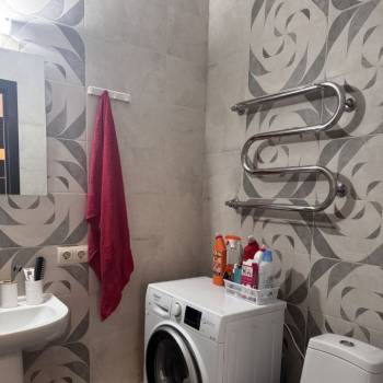 Сдается 1-комнатная квартира, 50 м²