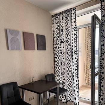 Сдается 1-комнатная квартира, 50 м²