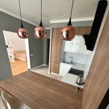 Сдается 1-комнатная квартира, 50 м²