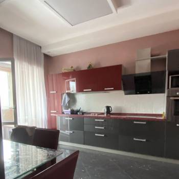 Сдается 2-х комнатная квартира, 75 м²