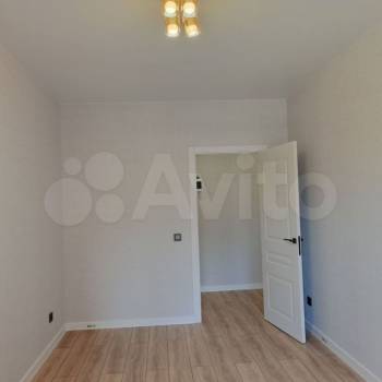 Продается 1-комнатная квартира, 35 м²