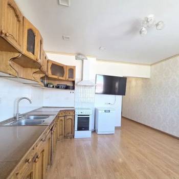 Продается Многокомнатная квартира, 111,5 м²