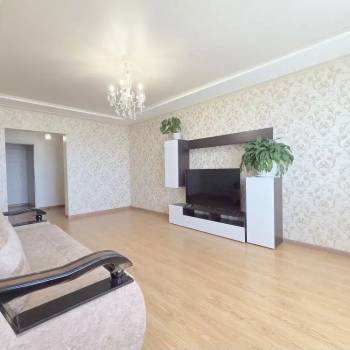 Продается Многокомнатная квартира, 111,5 м²