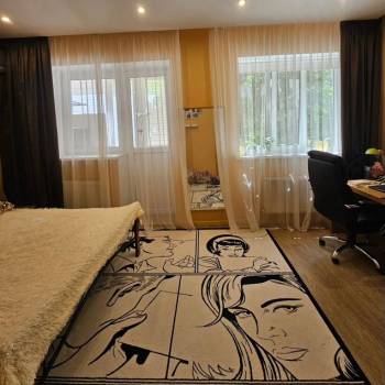 Продается Многокомнатная квартира, 131,8 м²