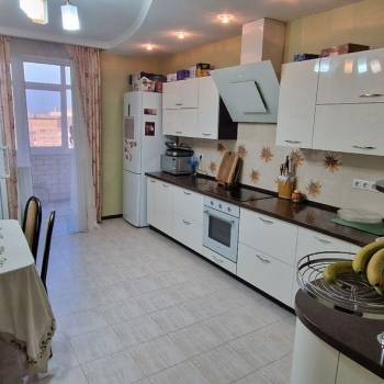 Продается 3-х комнатная квартира, 92,4 м²