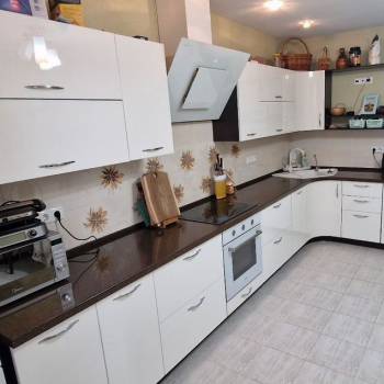 Продается 3-х комнатная квартира, 92,4 м²