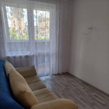 Сдается 1-комнатная квартира, 46 м²