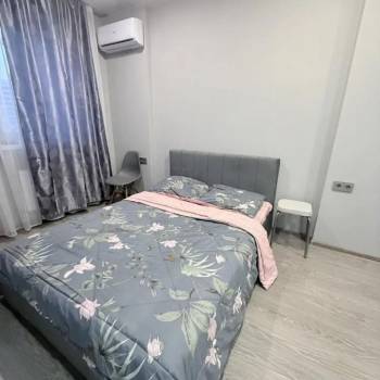 Сдается 1-комнатная квартира, 38 м²