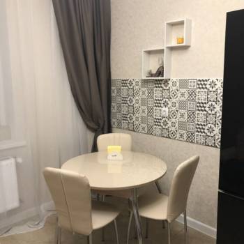 Сдается 1-комнатная квартира, 44 м²