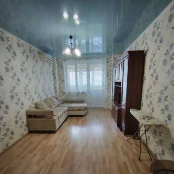 Сдается 1-комнатная квартира, 43 м²