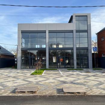 Сдается Нежилое помещение, 320 м²