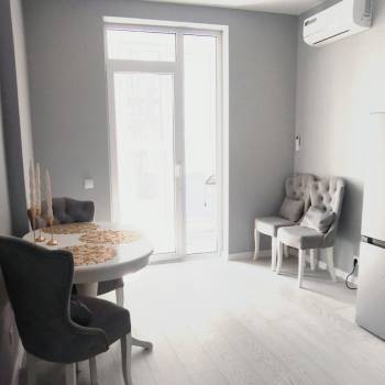 Сдается 1-комнатная квартира, 38 м²