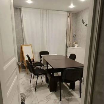 Продается 1-комнатная квартира, 41 м²