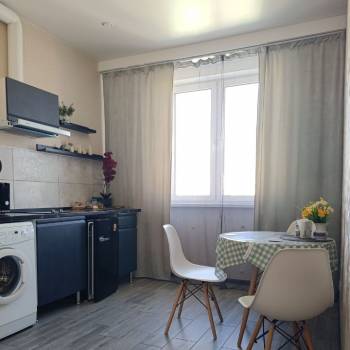 Сдается 1-комнатная квартира, 40 м²