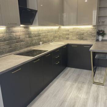 Сдается 2-х комнатная квартира, 82,5 м²
