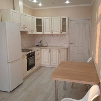 Сдается 2-х комнатная квартира, 64 м²