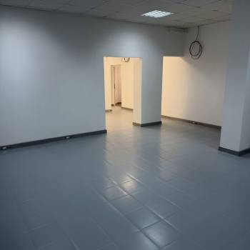 Продается Нежилое помещение, 90 м²