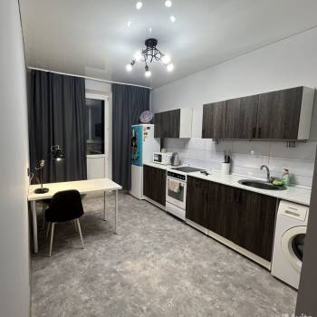 Сдается 1-комнатная квартира, 39 м²