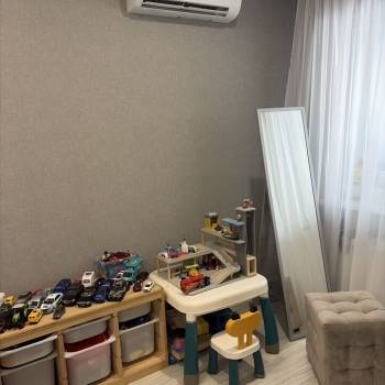 Продается 1-комнатная квартира, 49,6 м²