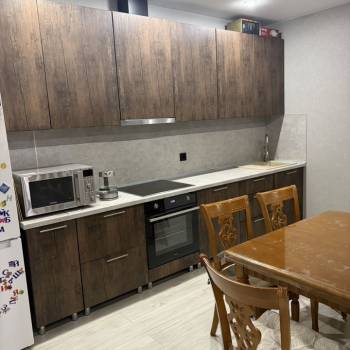 Продается 1-комнатная квартира, 49,6 м²
