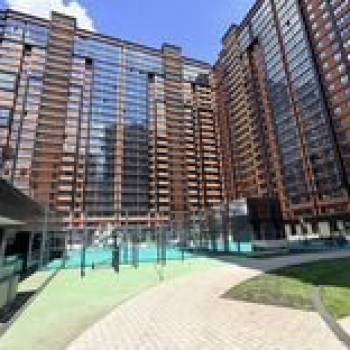 Продается 1-комнатная квартира, 49,6 м²