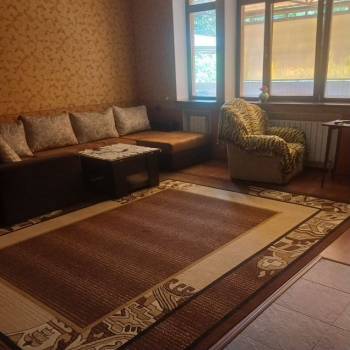 Продается Дом, 330 м²