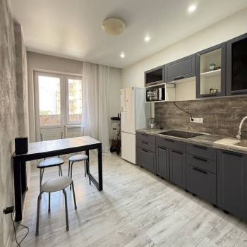 Продается 1-комнатная квартира, 36 м²