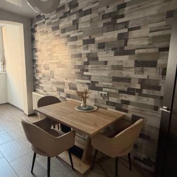Сдается 2-х комнатная квартира, 61 м²