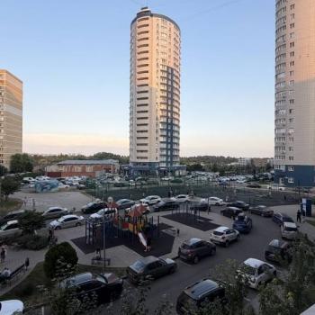Сдается 2-х комнатная квартира, 61 м²