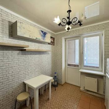 Сдается 1-комнатная квартира, 35 м²