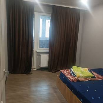 Сдается Многокомнатная квартира, 70 м²