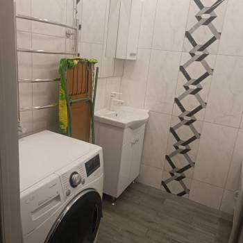 Сдается Многокомнатная квартира, 70 м²
