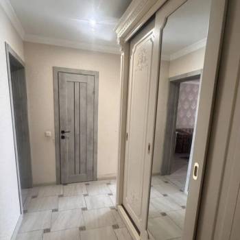 Продается 1-комнатная квартира, 45 м²