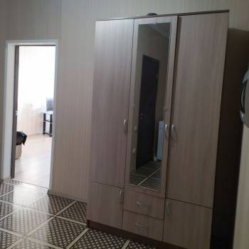Сдается 1-комнатная квартира, 42 м²