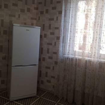 Сдается 1-комнатная квартира, 42 м²