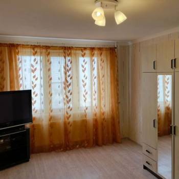 Сдается 1-комнатная квартира, 39 м²