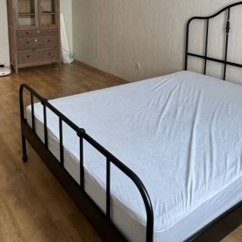 Сдается 1-комнатная квартира, 46 м²