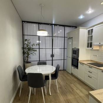 Продается 2-х комнатная квартира, 60 м²