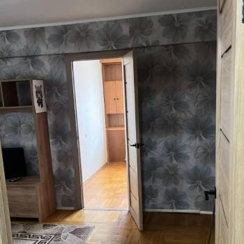 Сдается Многокомнатная квартира, 52 м²