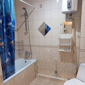 Сдается 1-комнатная квартира, 40 м²